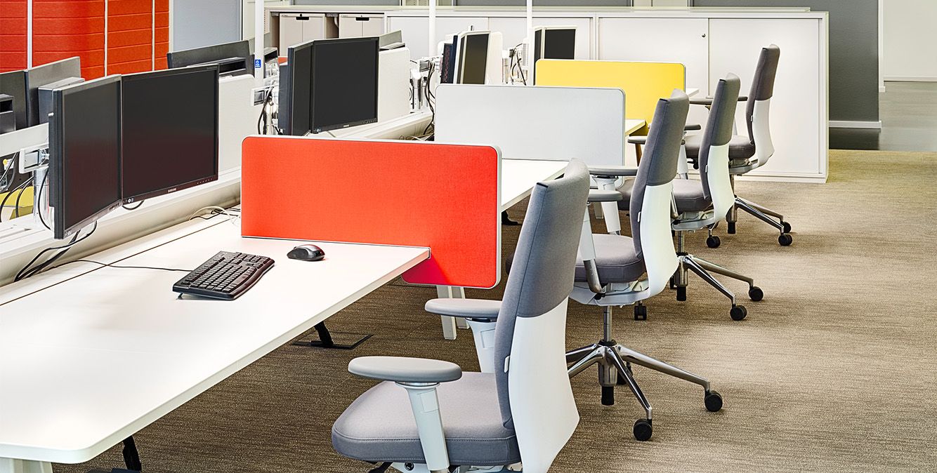 Büroarbeitsplatz im OpenSpace-Büro