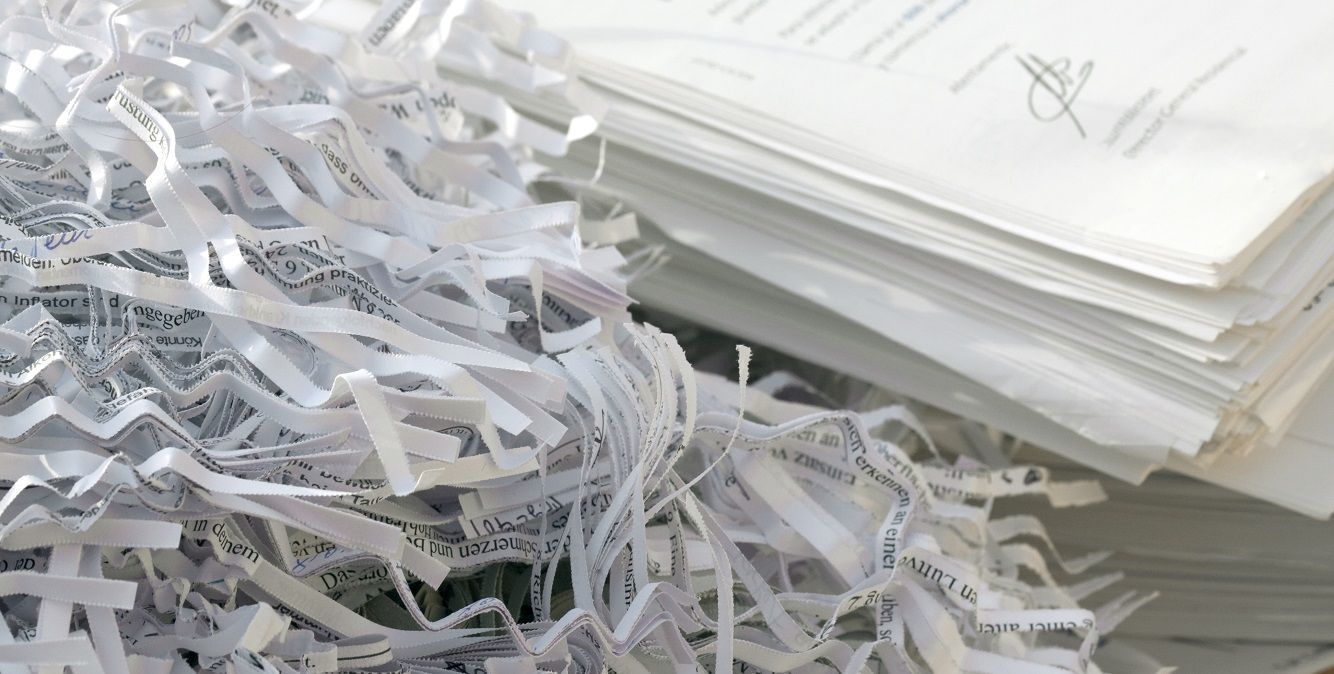 Zerschnittenes Altpapier