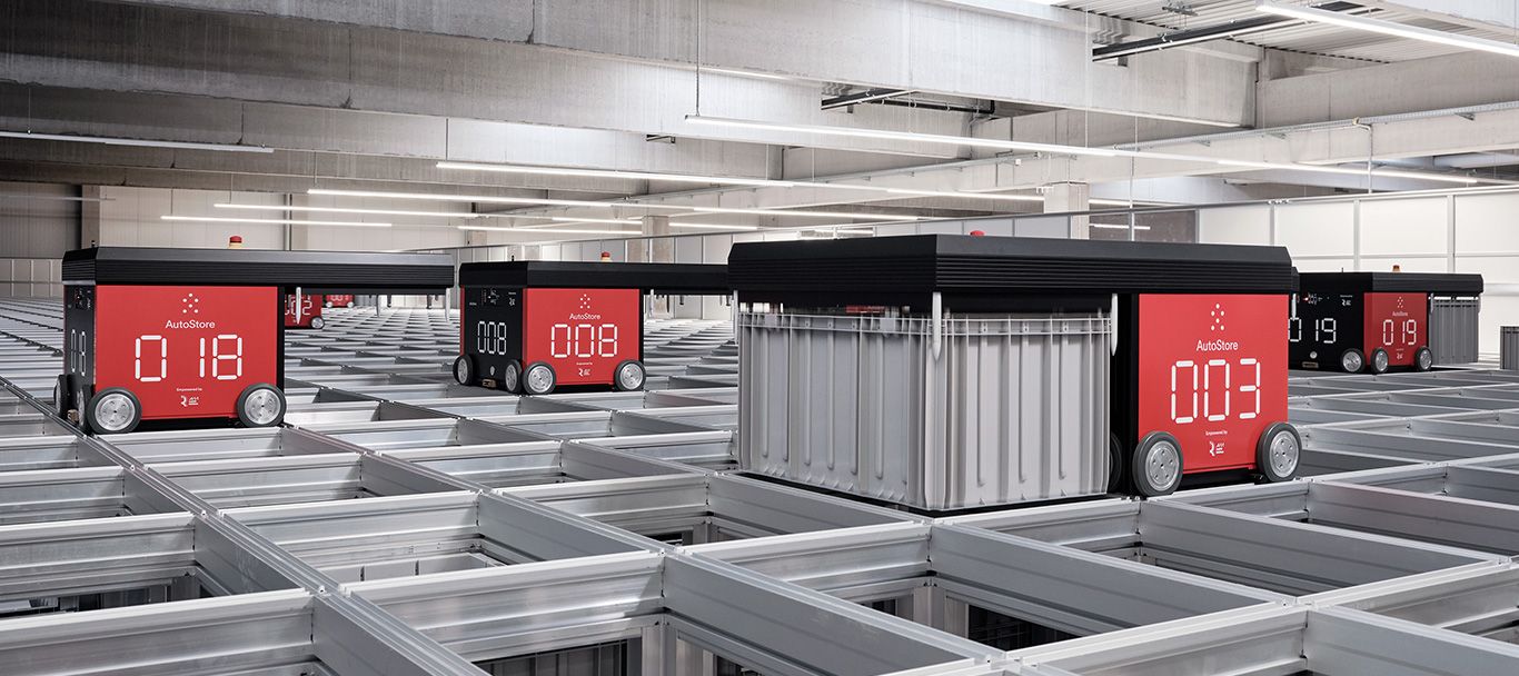 Roboter in der AutoStore-Anlage von Streit Service & Solution in Gengenbach