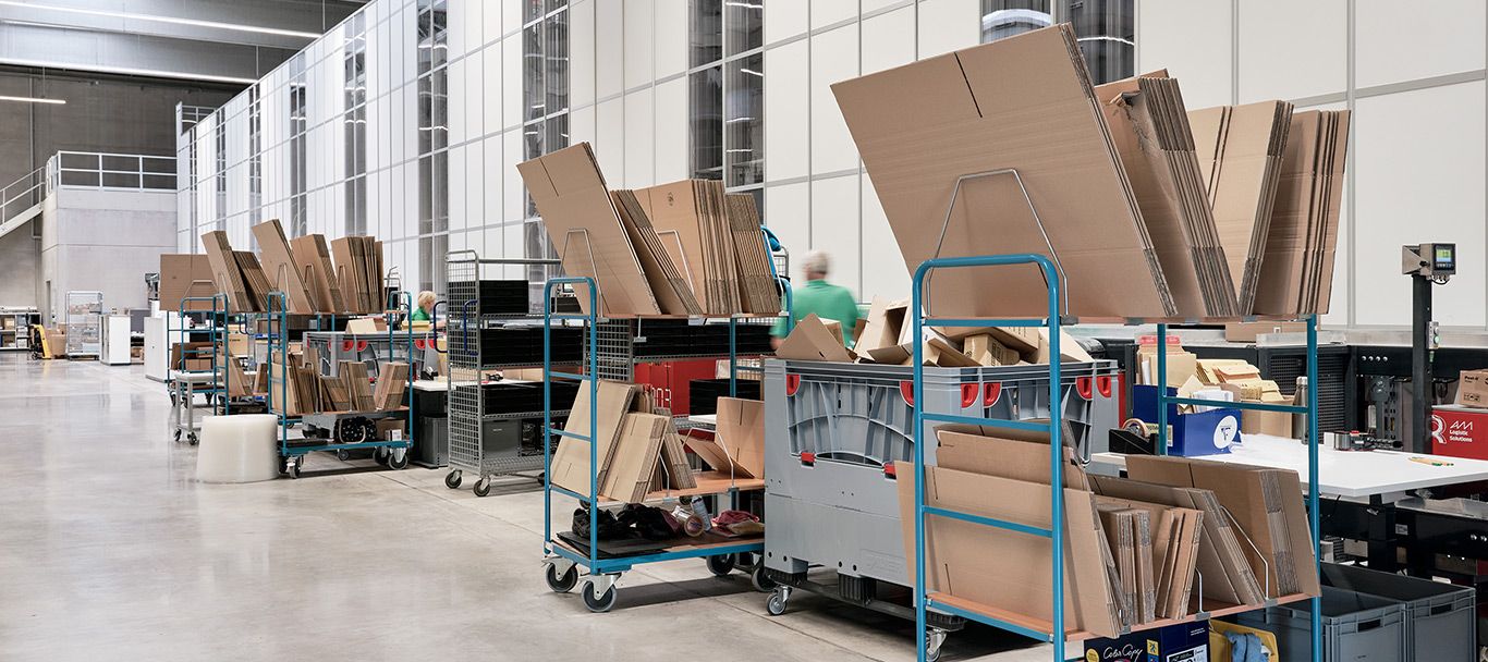 Logistikzentrum mit AutoStore-Anlage von Streit Service & Solution in Gengenbach