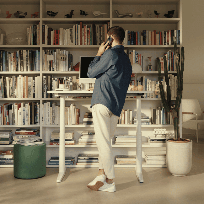 Homeoffice eingerichtet mit Vitra Möbeln