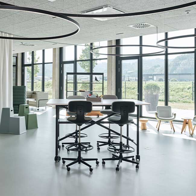 Flexzone in der New Work Arbeitswelt von Streit Service & Solution in Gengenbach
