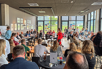 Gäste beim Event New Work KneipenTalk von Streit Service & Solution in Gengenbach