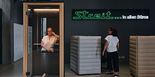 Mitarbeiterinnen von Streit Service & Solution in der New Work Arbeitswelt in Gengenbach